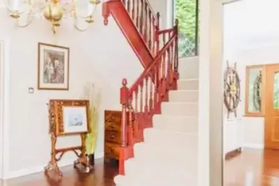 Image de Traditional English House