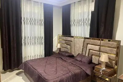 Spacious 3-bedroom apartment with Ac, WiFi in welcoming Amman