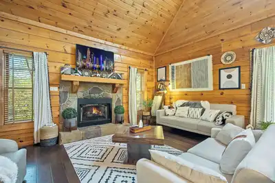 Image de Serenity Now at Douglas Lake-Pet Friendly-Hottub-Pool table, Ping Pong, Foosball