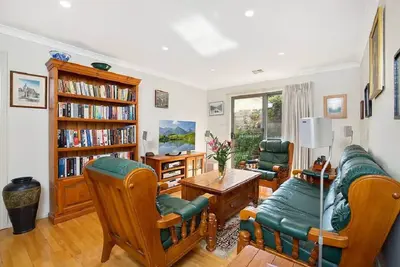 Image de Spacious & Cozy Canberra Retreat