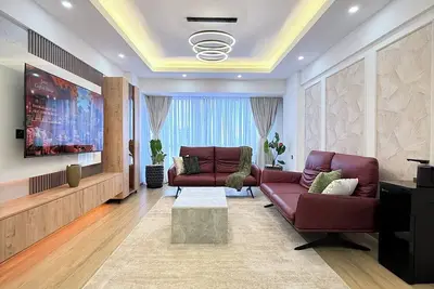 Image de Royal living \nPure definition of luxury. \nThe space offers charm and ambience.
