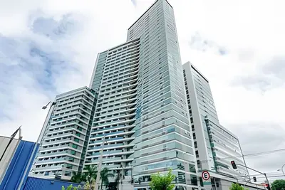 Image de Central Studio in the 7Th Avenue Building, with air and parking space