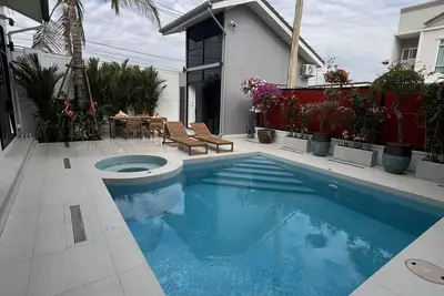 Image de Villa Luxe Bangkok Private Pool Whirlpool