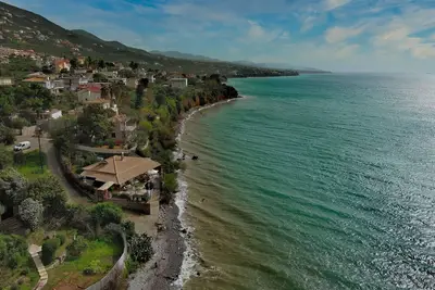 Image de verga beachfront apartmernts
