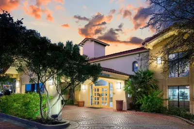 Image de Coratel Inn & Suites by Jasper Wonderland Comfort 2 Double Bed Ns