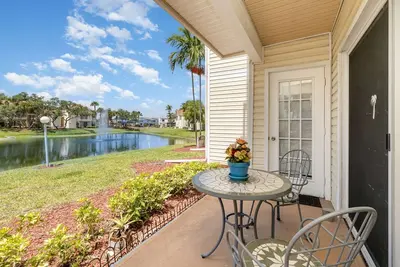 Image de 2/2 Pondview Haven - Beach 0. 5mi