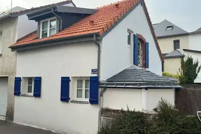 Image de à 5 minutes du bord de mer, maison de ville, au calme, proche toutes commodités