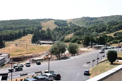 Image de Appartement 5 pers au pied des pistes avec Wi-Fi à Super Besse