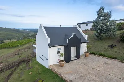 Image de Stunning 1-Bedroom Vineyard Cottage