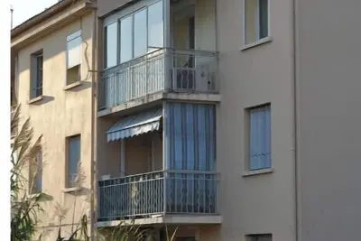 Image de Fully equipped 3-room air-conditioned apartment