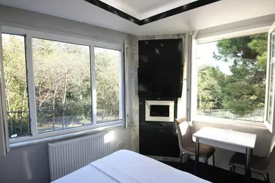 Image de Charming Studio Close To The Bosphorus, Free Wifi, Walking distance to the sea.