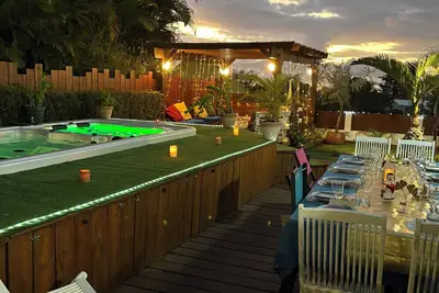 Image de Maison agreable pour une famille et amis avec spa et jacuzzi près du golf