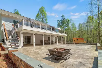 Image de Studio, Sauna, Ice Plunge, Deck, Patio, Private Trail, Gazebo