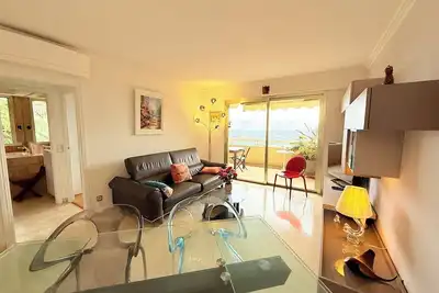 Image de Bel appartement 4 chambres vue mer - clim - piscine - tennis - parc