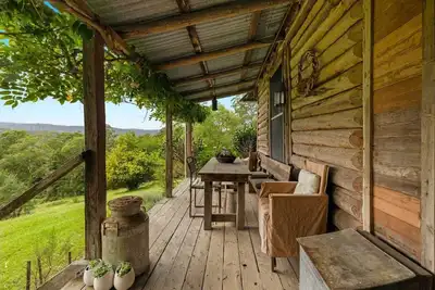 Image de Historical 150 year old Timber Cabin at Kangaroo Valley