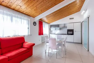 Beautiful apartment in the center near the sea