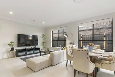 Image de Spacious 4-Bed Home Near Rouse Hill & Attractions