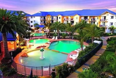 Image de The ultimate Family holiday at Turtle Beach Resort- Mermaid beach