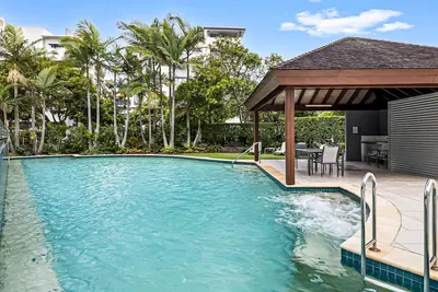 Image de Looking for a laid-back holiday just steps from the sand? Welcome to Karmasea