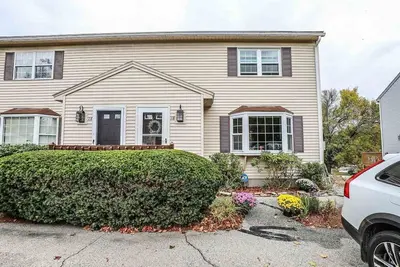 Image de Charming townhome with Ac, WiFi in pleasant Goffstown, near Ski Resorts & Hwys