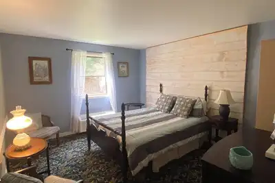 Image de 7- Blue Room