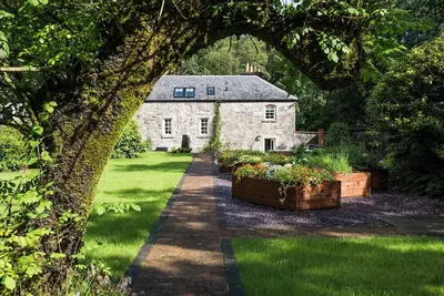 Image de Arrochar House - Cinq Chambres Villa, Couchages 10
