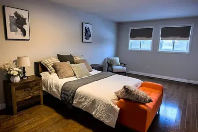 Image de Entire Classic(Upper)House in Richmond Hill