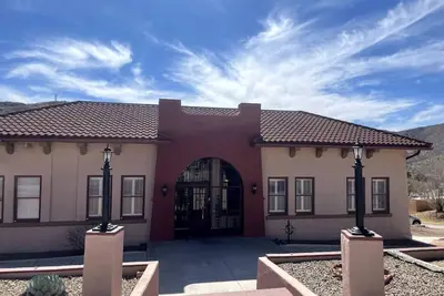 Image de Spacious 4-bedroom apartment with Ac, WiFi in charming Bisbee