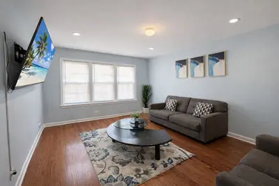 Image de Cozy 3br with Parking Easy Access Lake Shore Dr