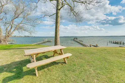 Image de Hot Tub & Dock: Riverfront Cottage in Deltaville