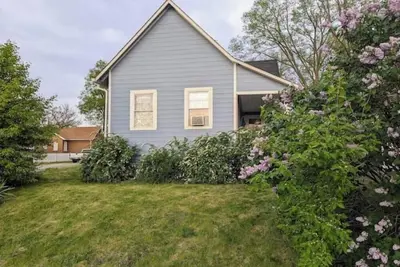 Image de Charming 2-bedroom house with Ac, WiFi in excellent Indianapolis