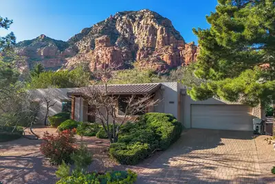 Image de Experience luxury in Sedona Best of the Wild, a spacious 3-bedroom retreat.