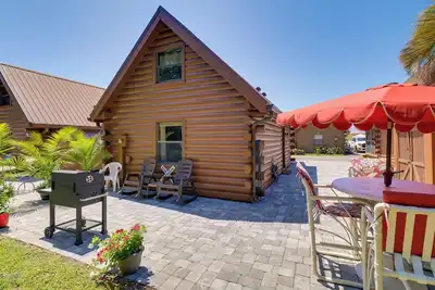 Image de Access to Lake Okeechobee: Cabin w/ Perks!