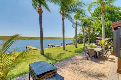 Image de Boat, Fish & Swim: Lakefront Cabin in Okeechobee!