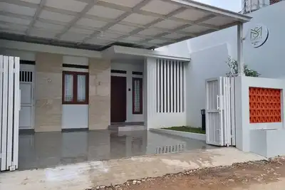 Image de Semesta Lux Family Guesthouse - 3br house in Lampung with Ac, wifi, and kitchen.
