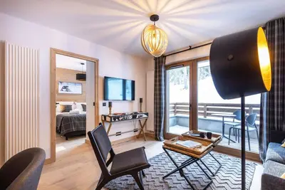 Image de Apt accès skis aux pieds dans les Alpes du Nord