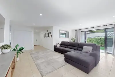 Image de A Peaceful Private Home away from Home in Pacific Pines