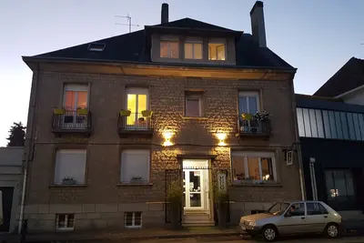Image de Appartement centre ville avec parking, tous commerces de proximités, Gare 2 mns