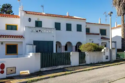 Image de New - Charming 3 bedroom, 3 bathroom Villa, only 450m from the beach - 163730/Al