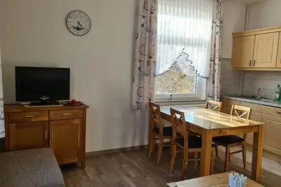 Image de Spacious ground floor island apartment with 2 bedrooms, central