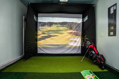 Image de 3BRTownhome Golf Sim, Theatre by Nmb Sport Complex