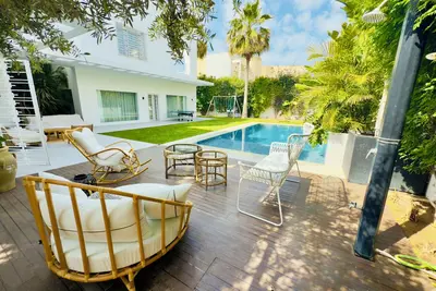 Image de Luxury Villa with Pool & Garden – Carthage Area