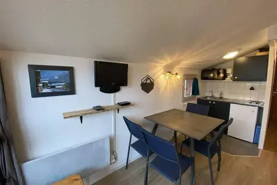 Image de À 100m des pistes de ski, 5ème étage, balcon, casier à ski, 19m², Valfréjus