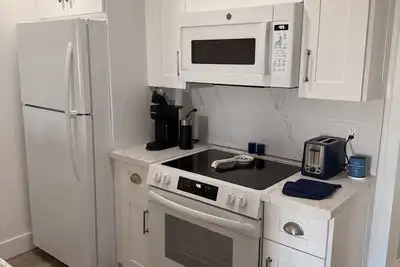 Image de Salty Breeze: A charming 2-bedroom condo on serene Little Gasparilla Island