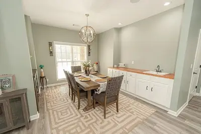 Image de The Wright Retreat! Spacious 5-bedroom house in awesome Montgomery, Al