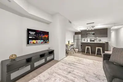 Image de Luxury 2bd | Dt Cleveland | 2 Beds | Free Parking