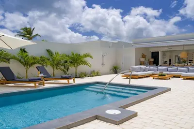 Image de A lovely villa in Porters Place - a short walk to the beach & close to Holetown