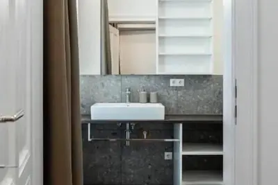 Image de Christina -Top 211- 2nd floor