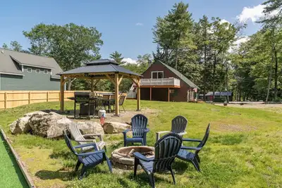 Image de Epic Group Fun 2 Homes w Game Rooms