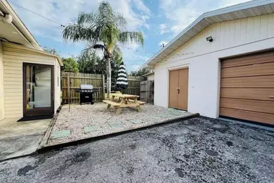 Image de Dockside Bungalow: Dog Friendly - Bungalow Retreat - Kings Bay, Crystal River